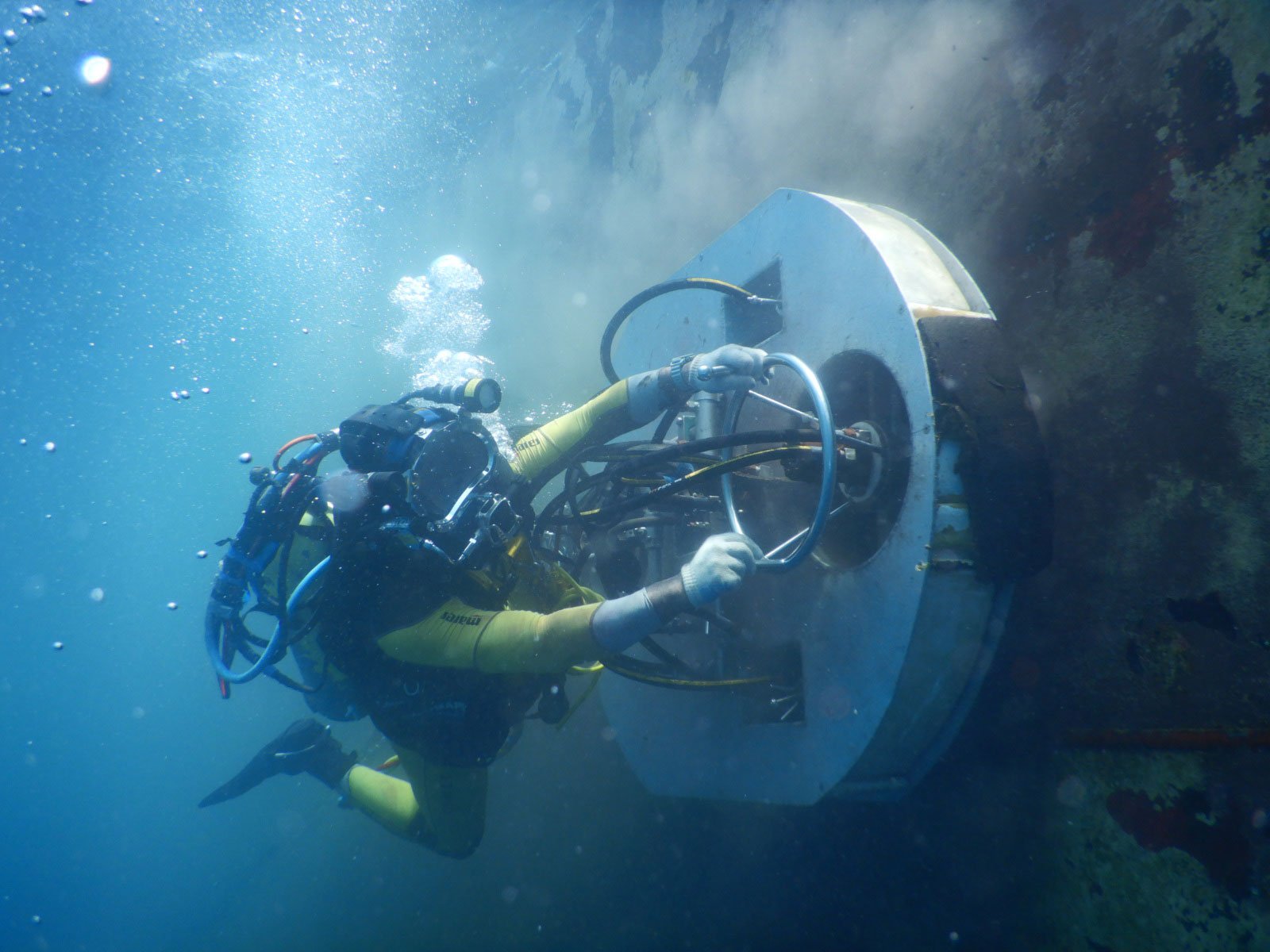 Hold Cleaning Service